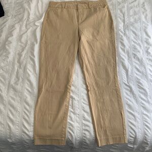 Old Navy khaki high rise pixie pants size 8